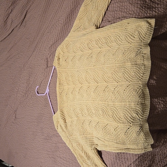 Sweater - Picture 2 of 3